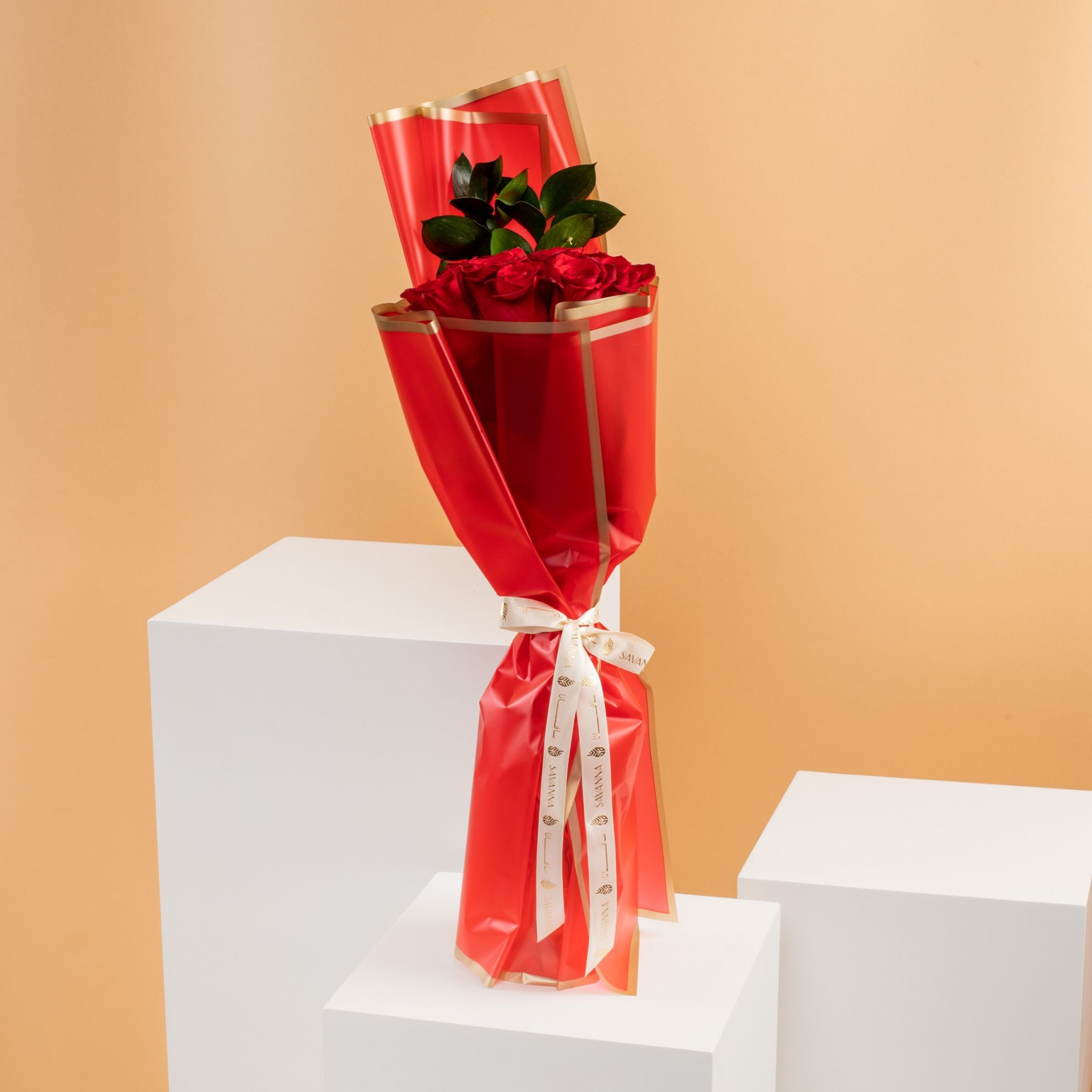 Picture of savanna red bouquet  |Balloon
