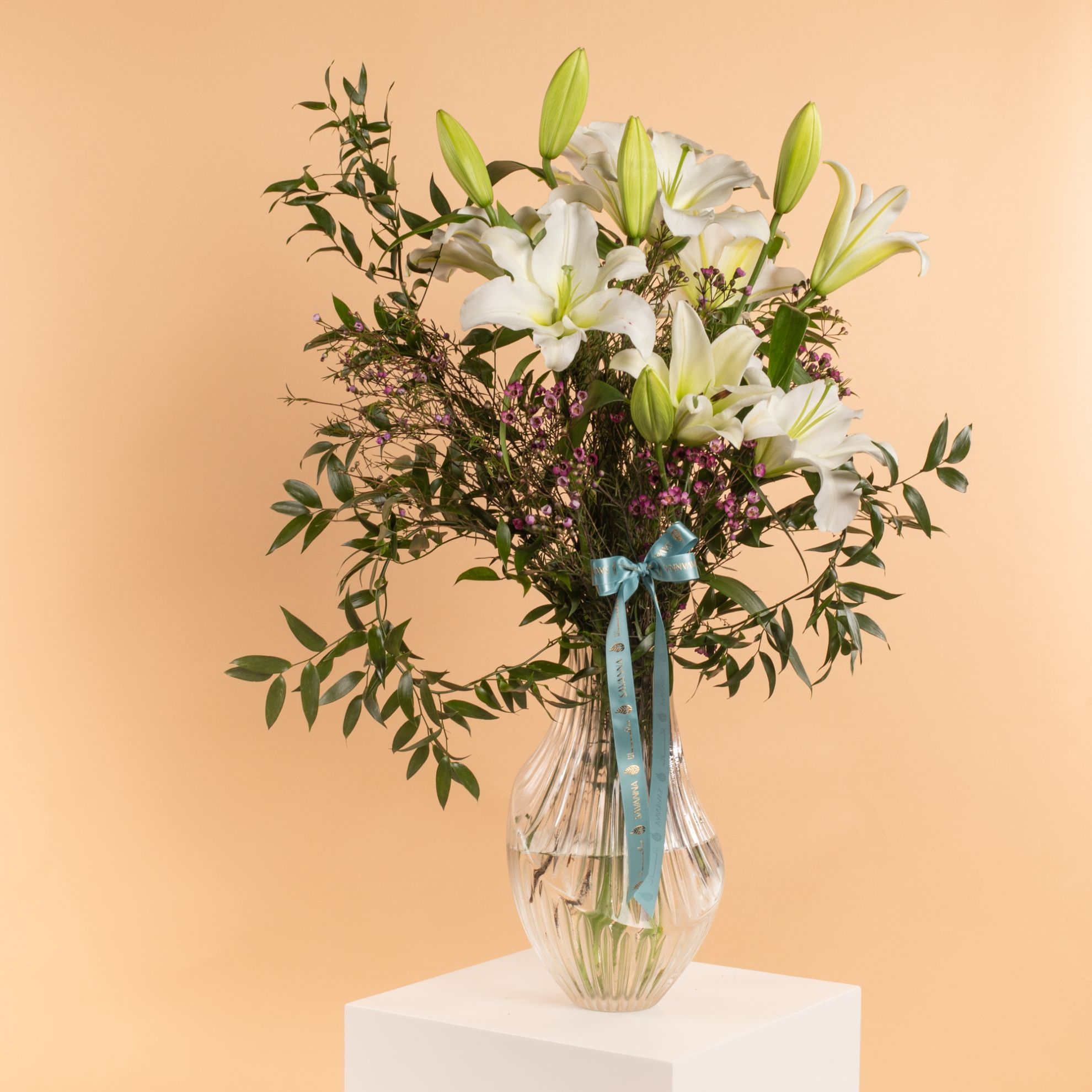 Picture of Savanna Lily of Luxe  Vase