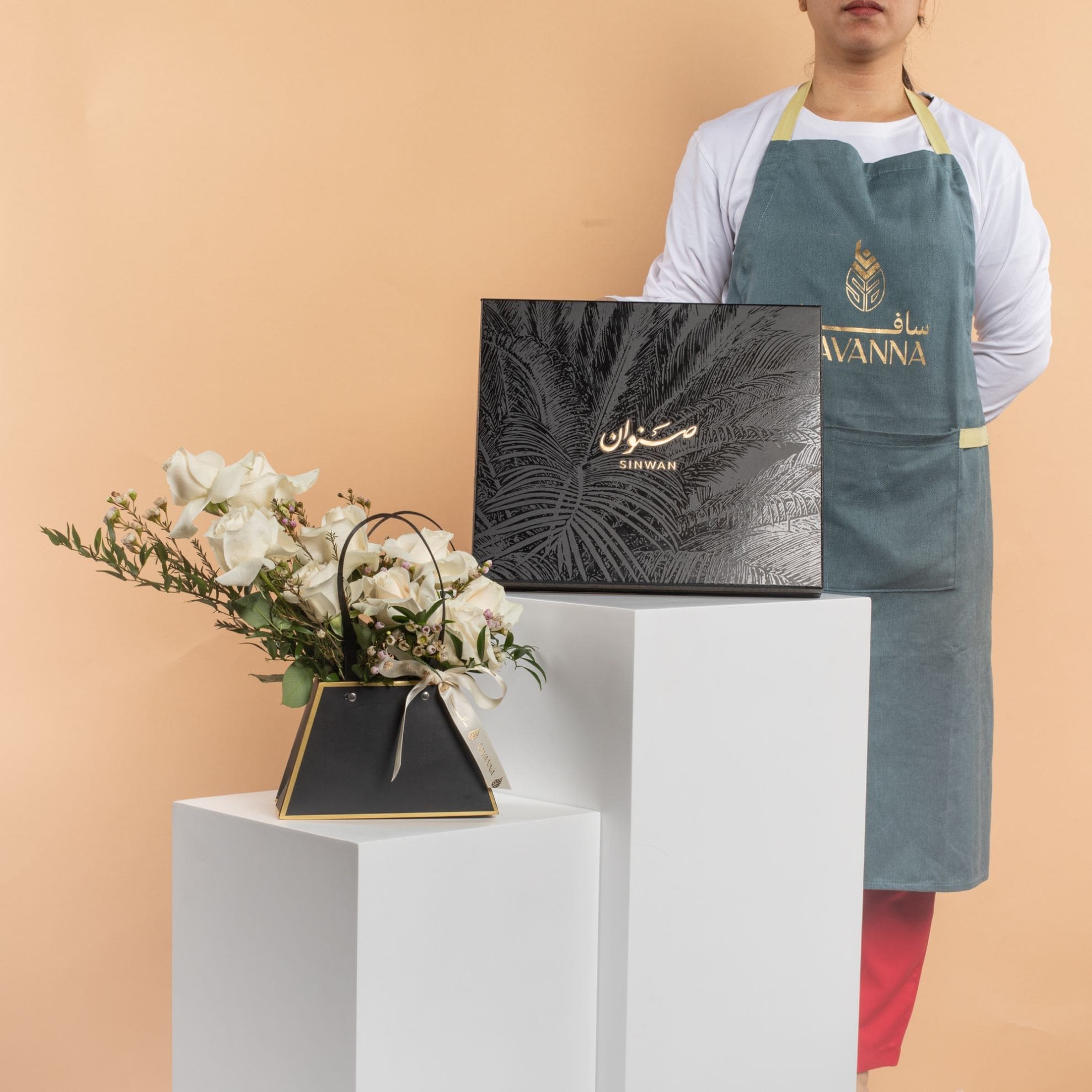 Picture of Sinwan Dates Box |Ramadan Flowers