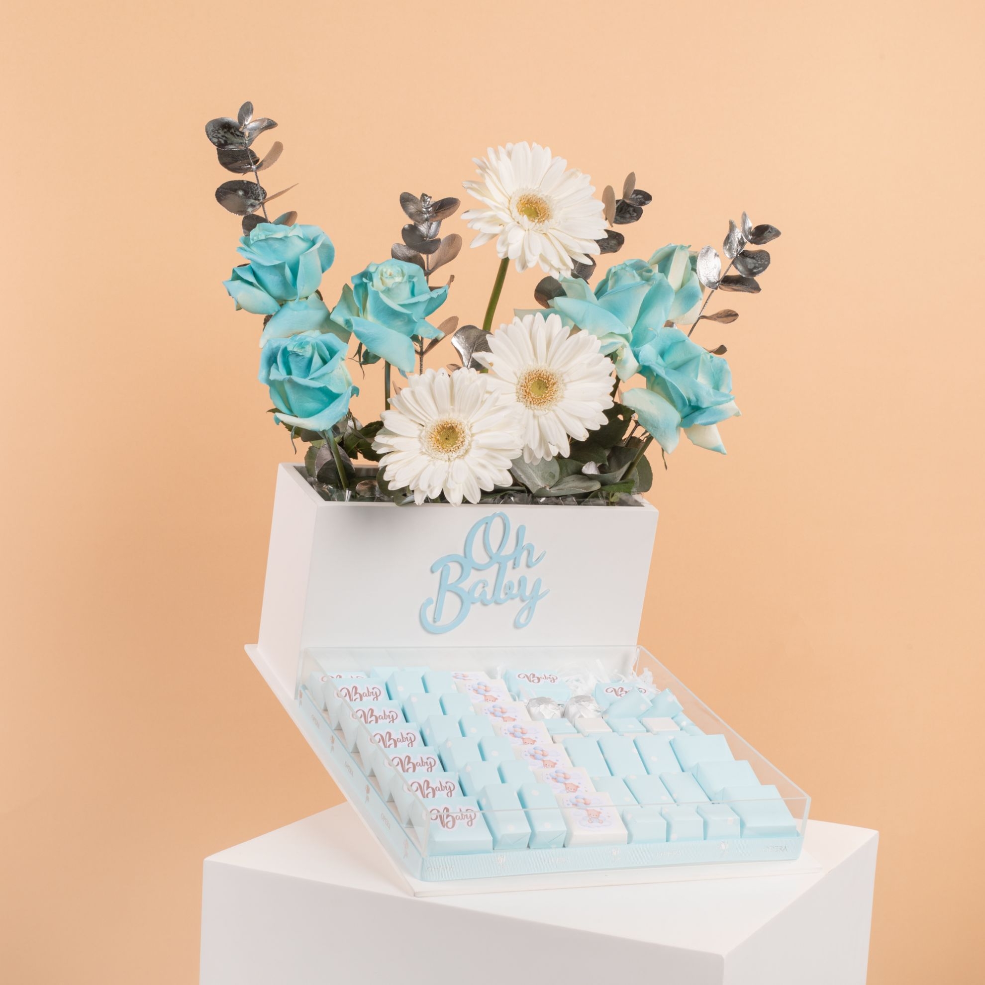 Picture of Opera Welcome Baby Boy Chocolate Tray