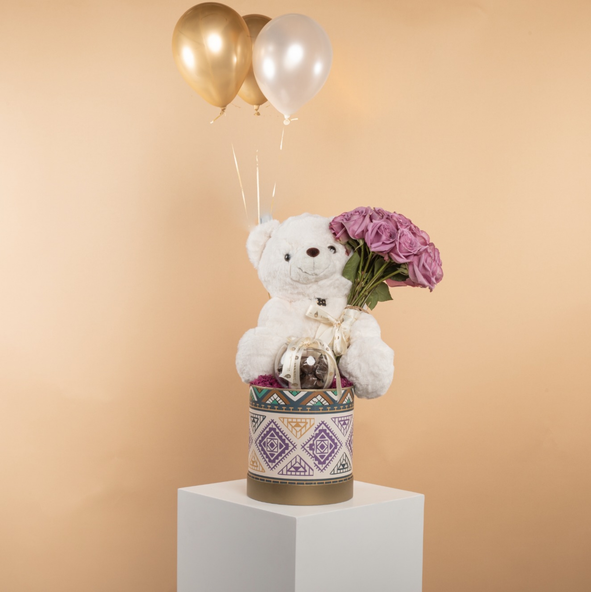 Picture of Savanna Birthday Flowers |Balloon