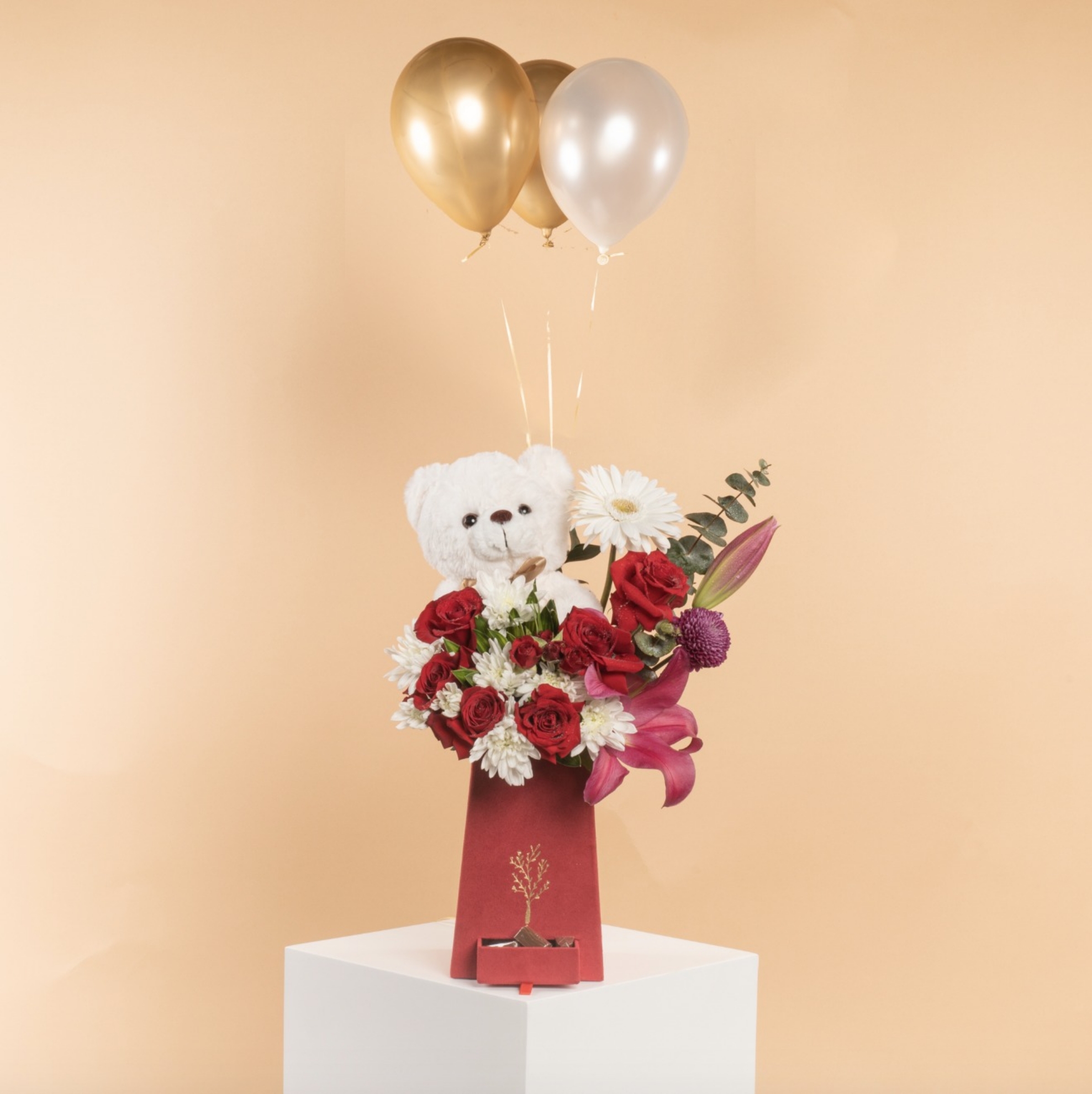 Picture of Savanna Birthday Gift | Teddy Bear | Chocolate