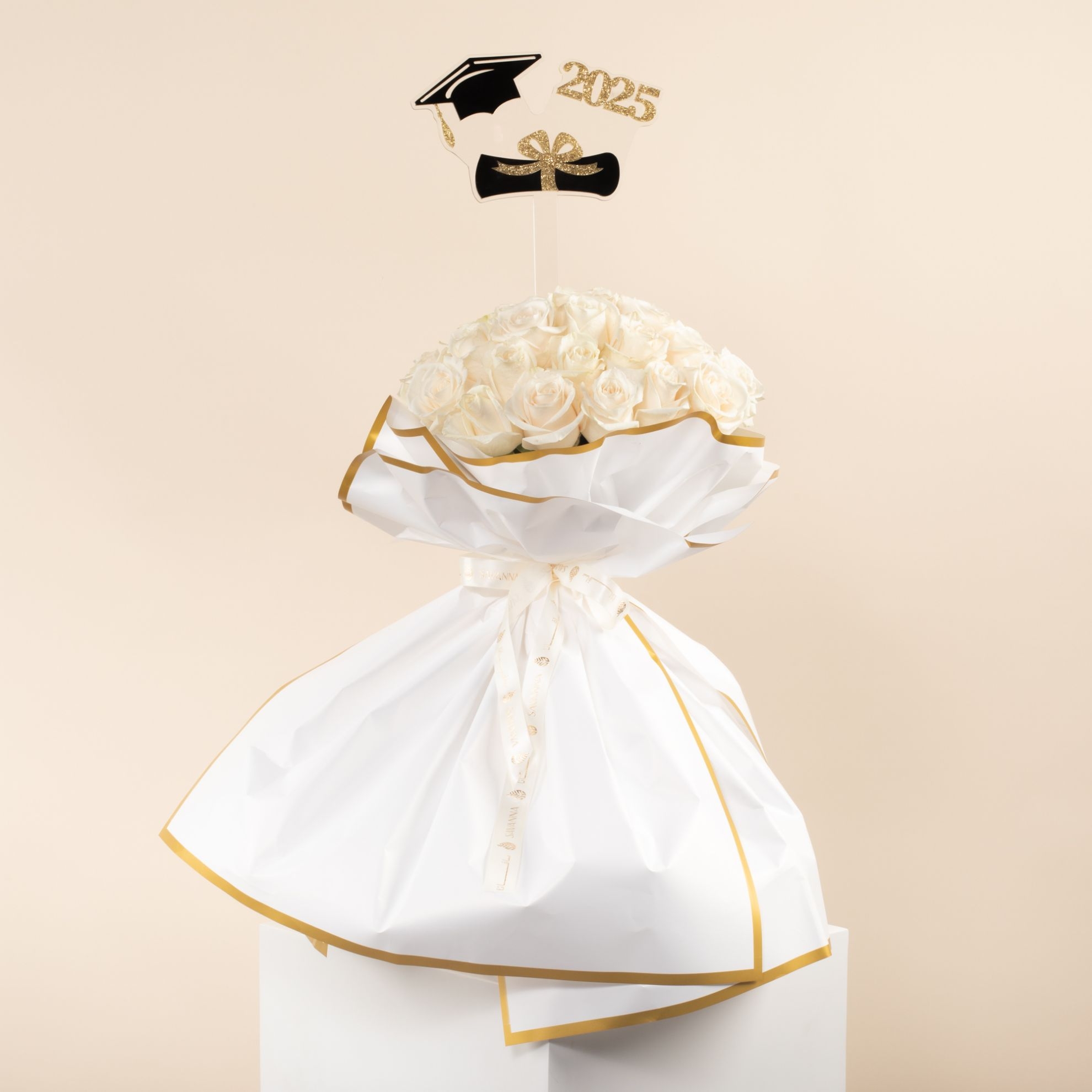 Picture of Savanna Graduation Hnad Bouquet|35 White roses