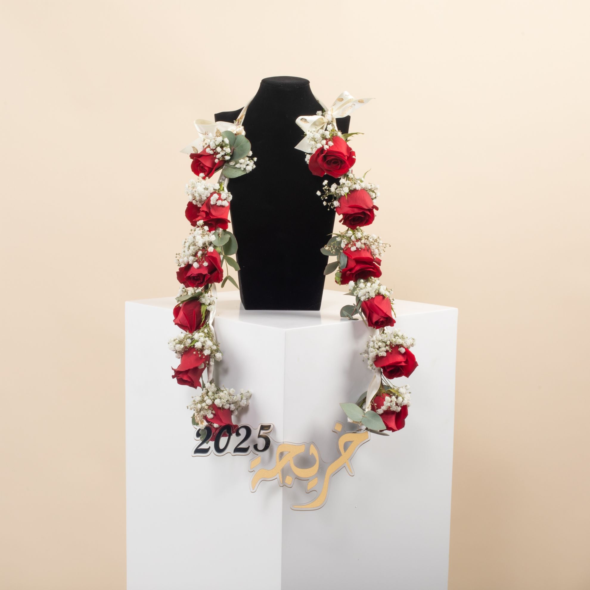 Picture of Graduation Necklace | Red Roses