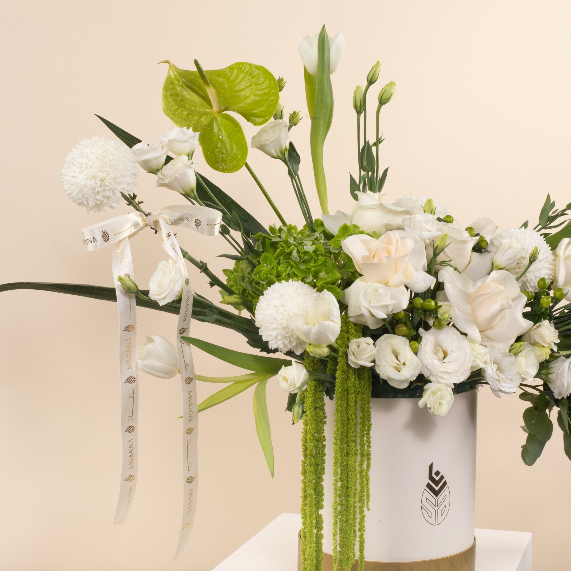 Picture of Savanna Flowers Box White Roses