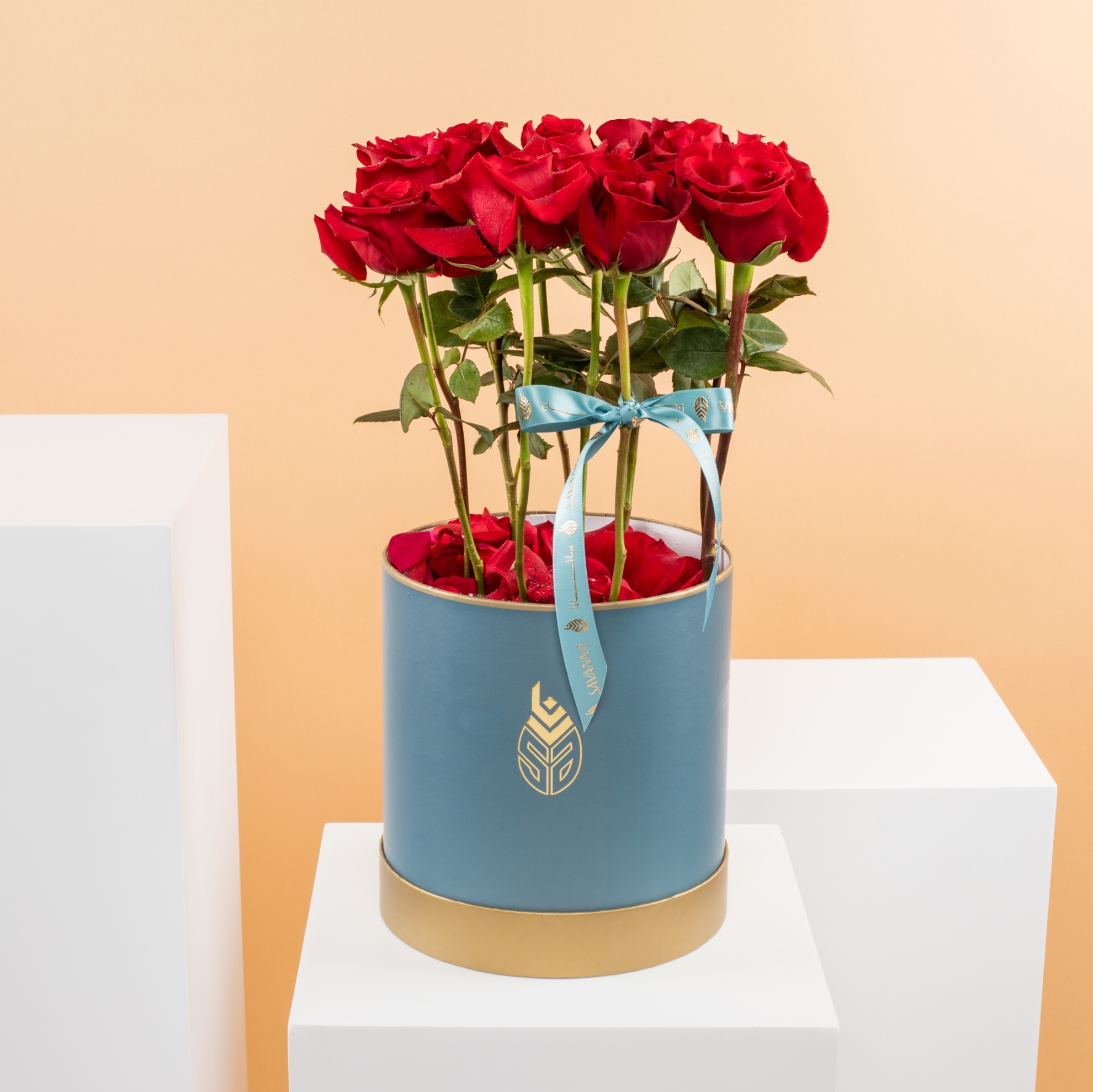 Picture of Savanna Round Box Red Rose |Love Stick