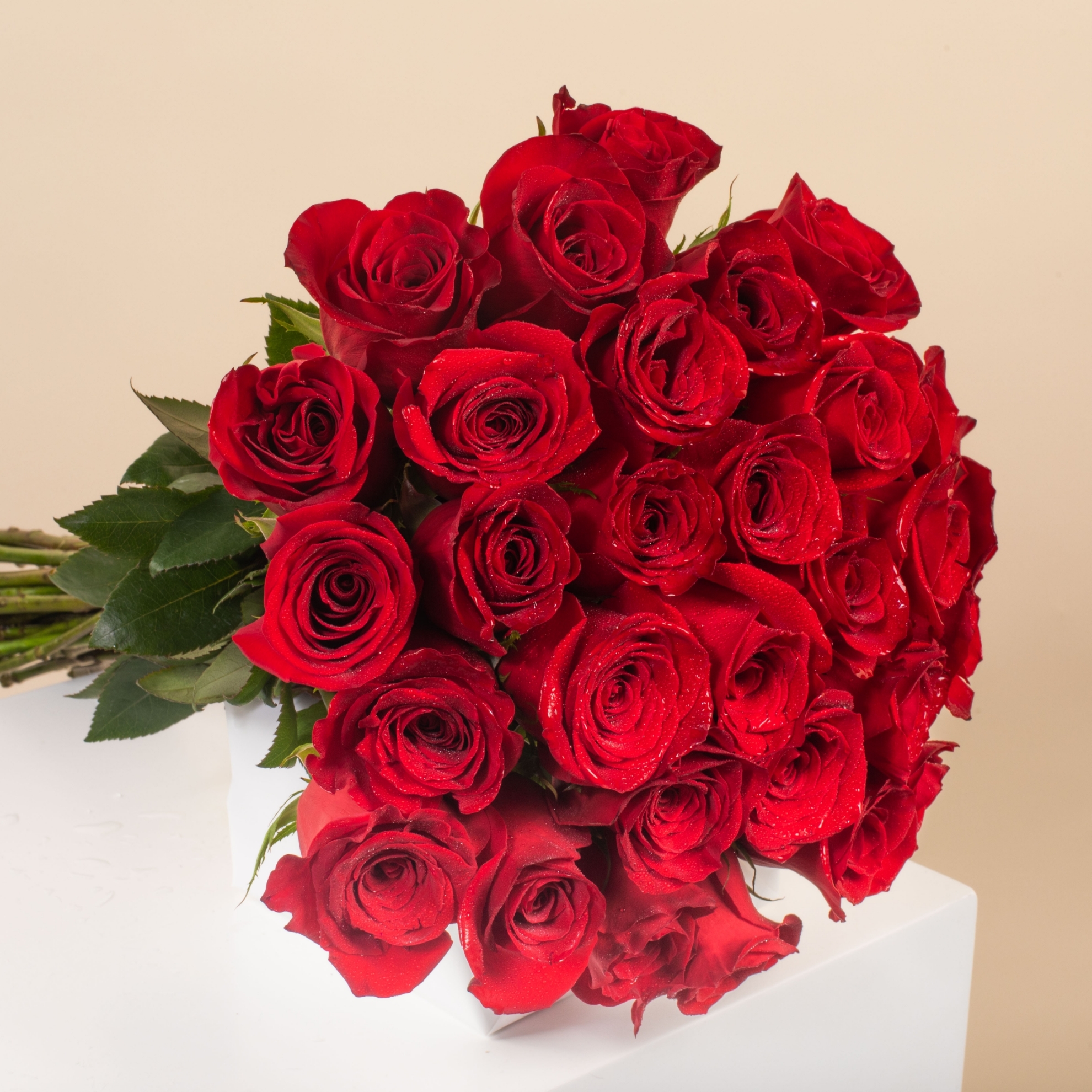 Picture of Hand Bouquet 30 Red Roses