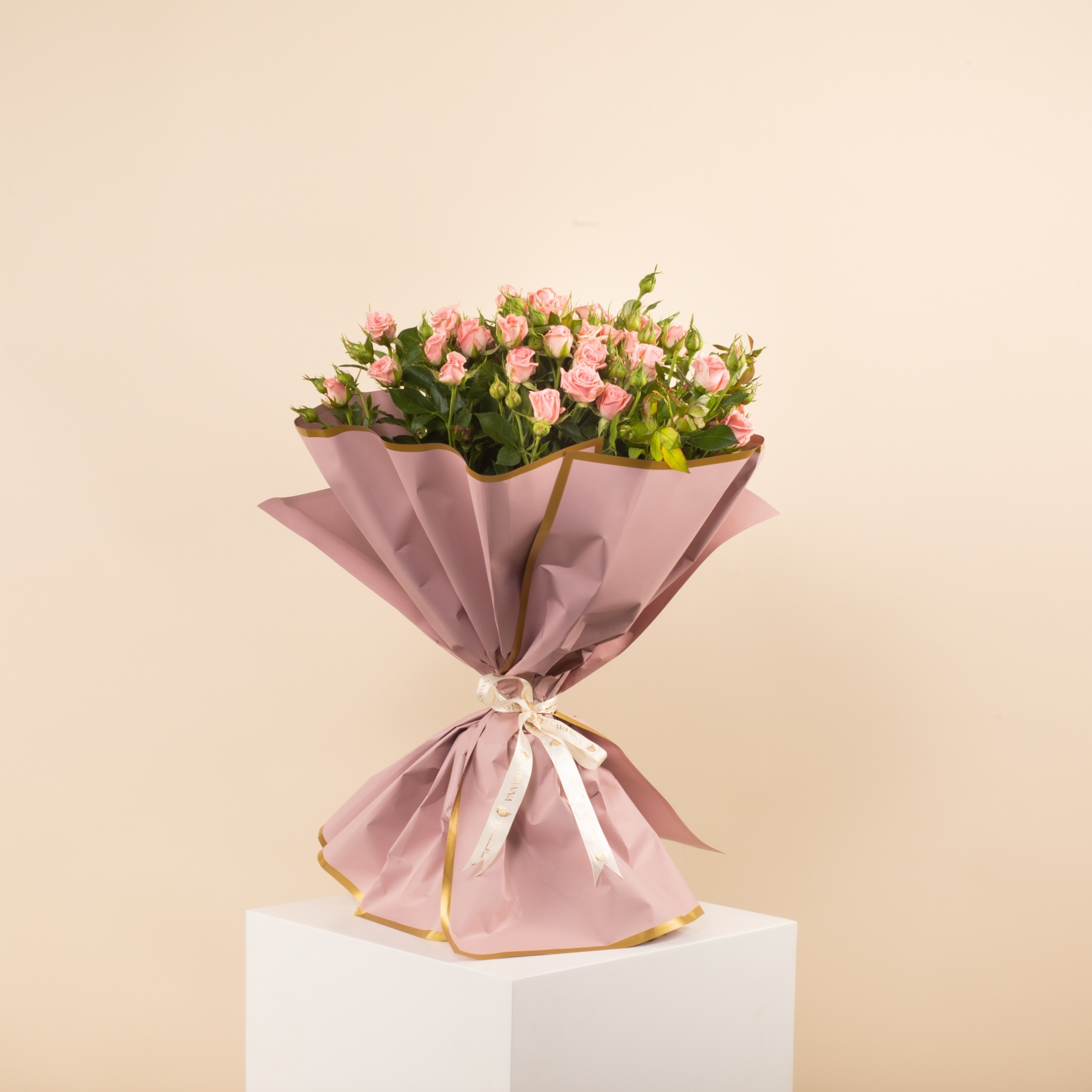 Picture of Savanna  Flowers Bouquet | 12 Baby Rose Pink