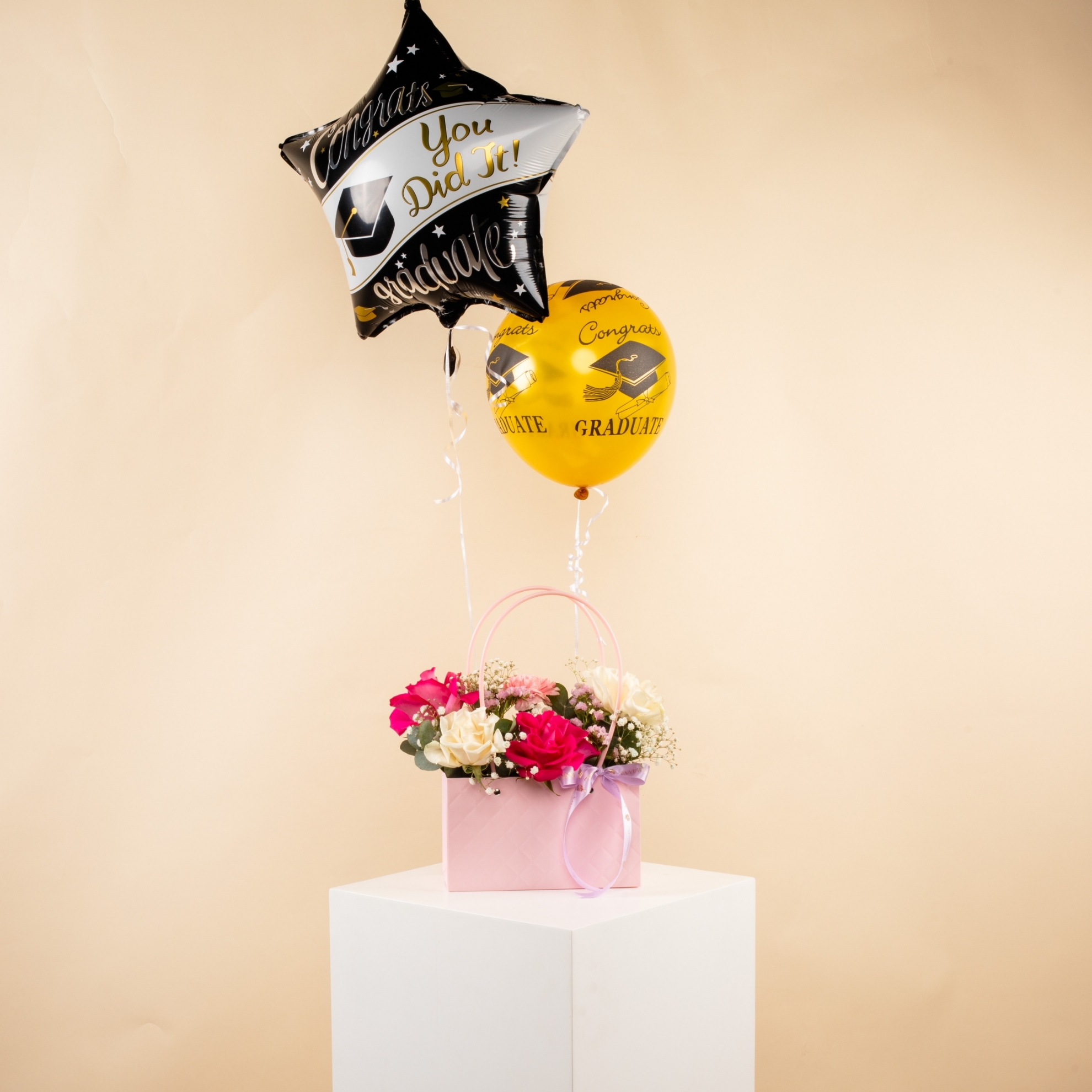 Picture of Savanna Pink Flowers Bag | Graduation Balloon