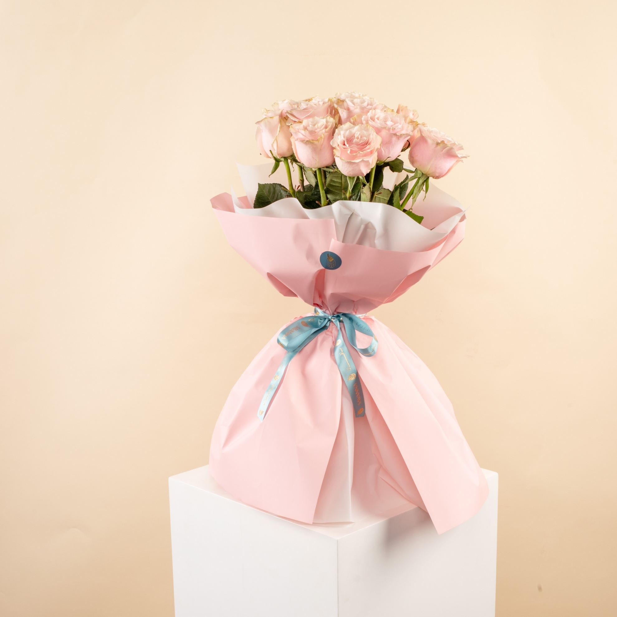 Picture of 10 Pink Roses