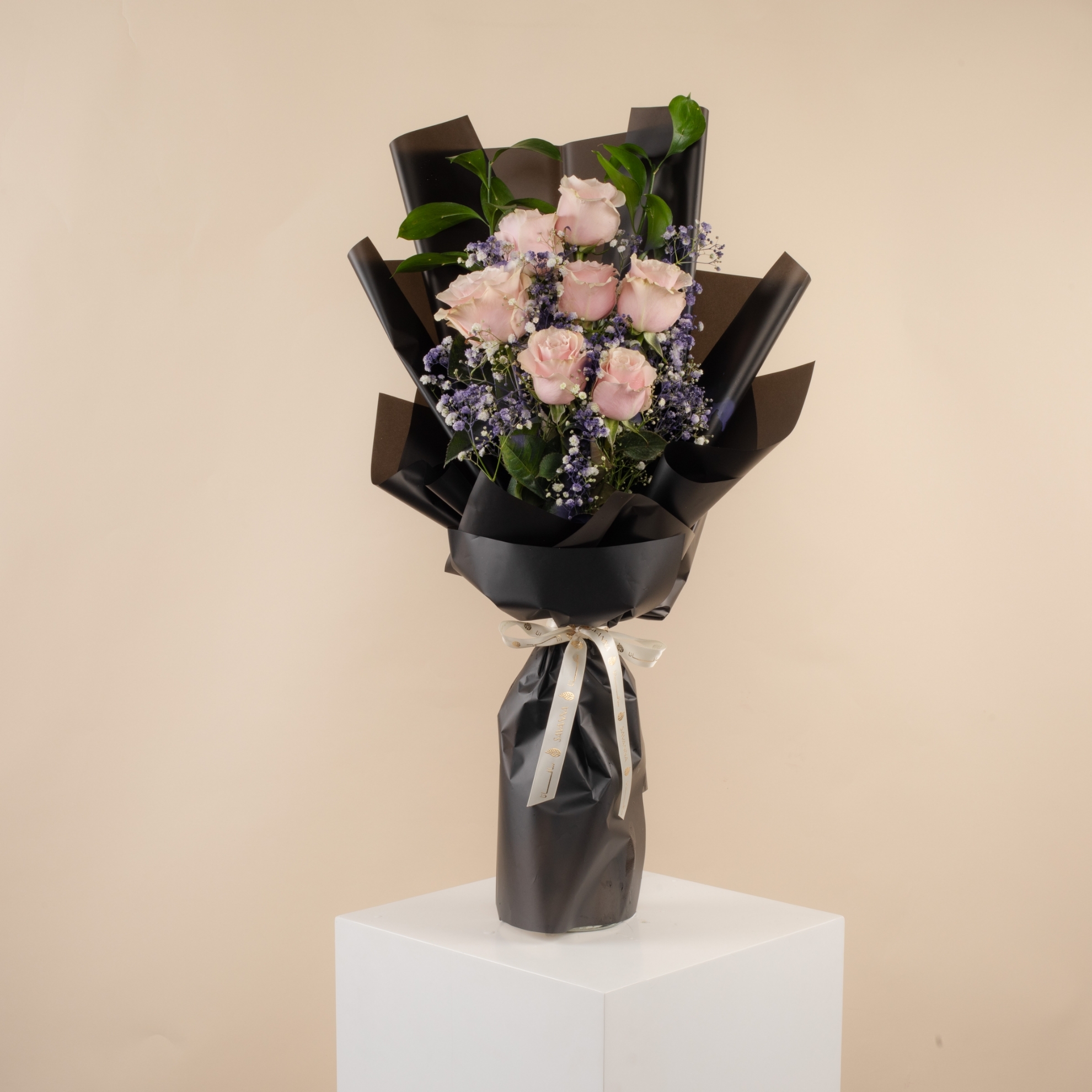 Picture of Sanna Pink Roses Bouquet | Purple Gypso