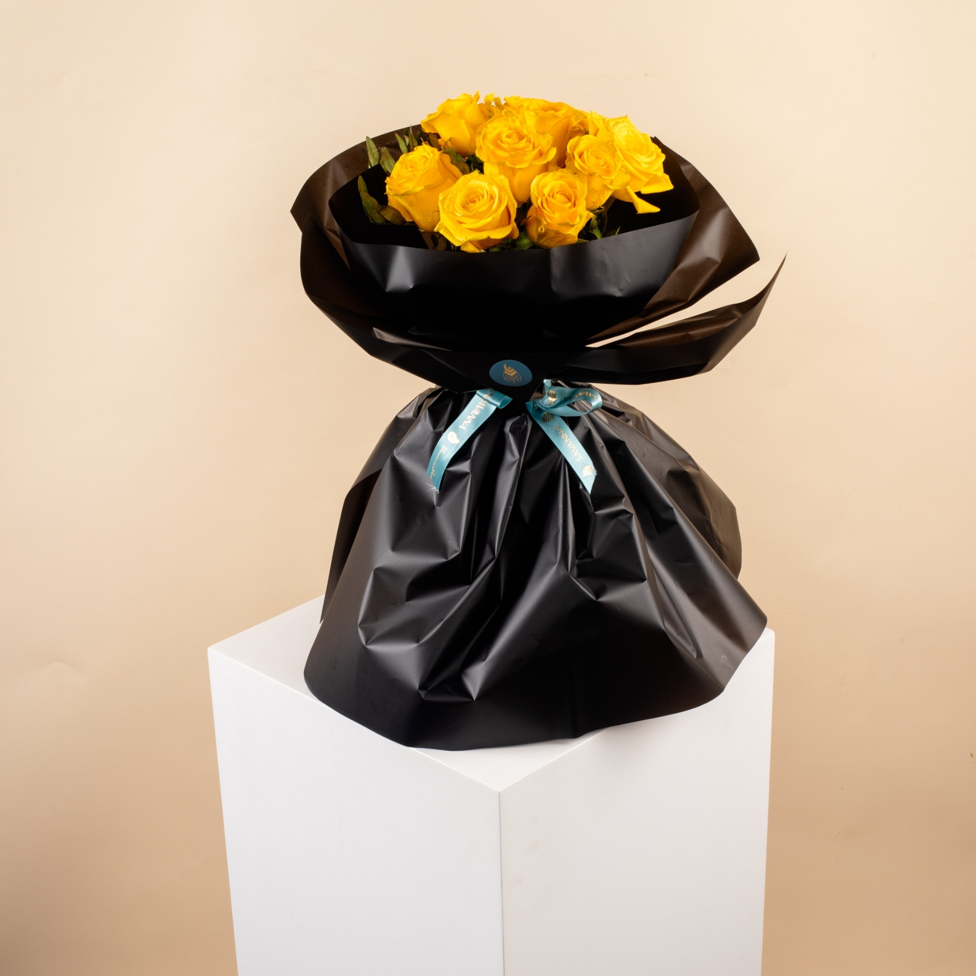 Picture of 10 Yellow Roses