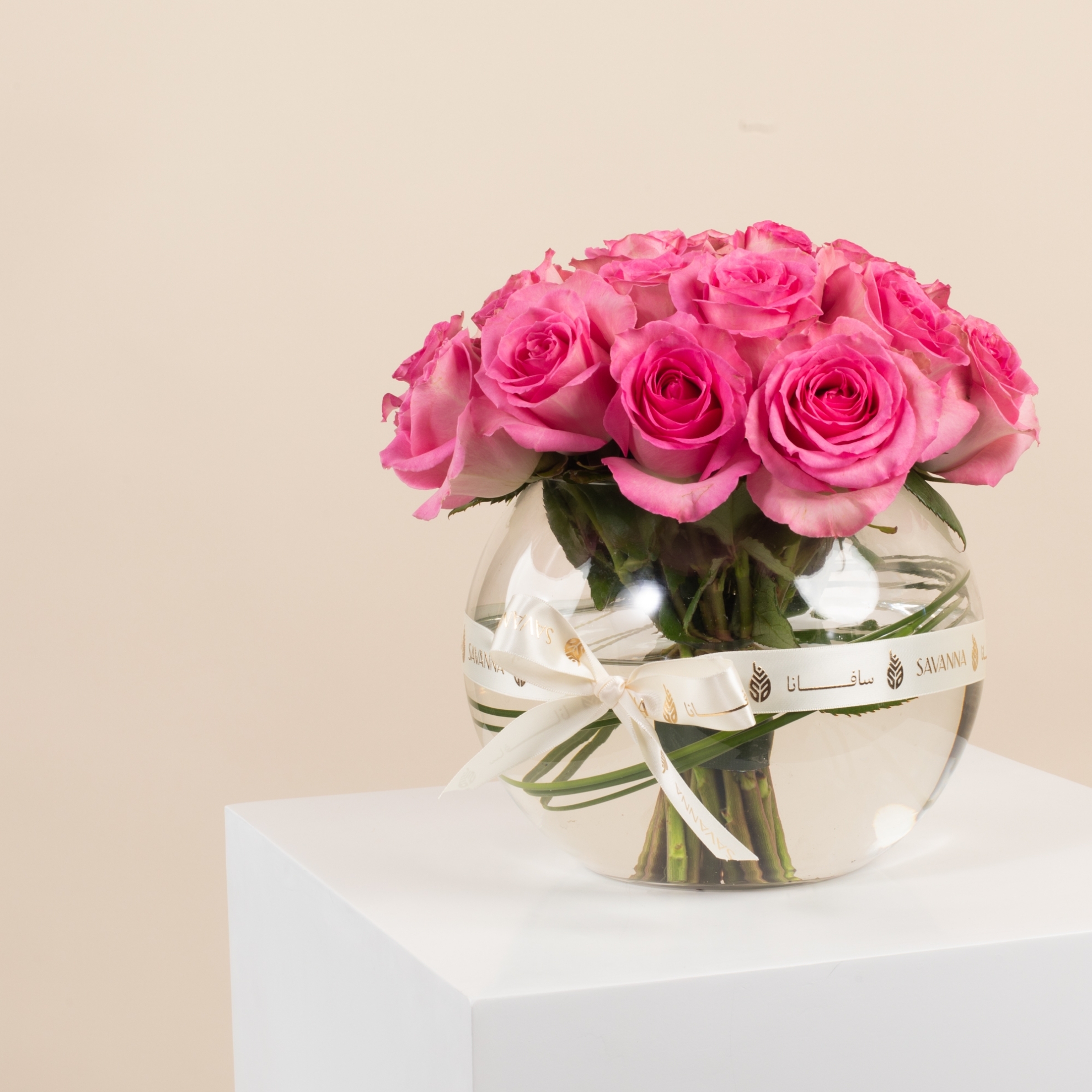 Picture of Savanna Flowers Vase | 20 Fuchsia Roses