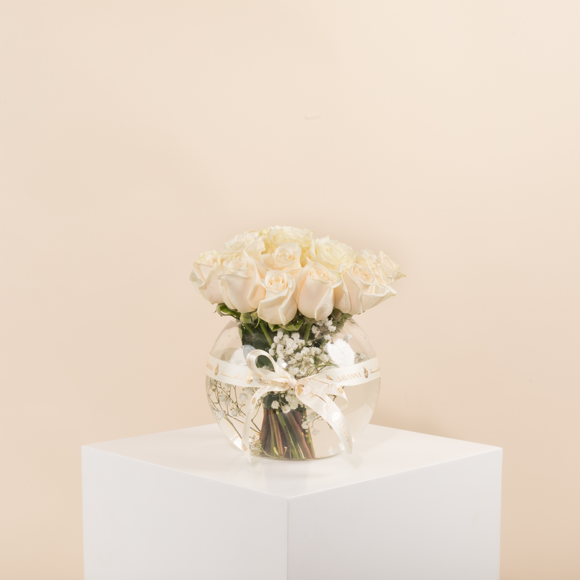 Picture of Savanna Flowers Vase | 20 white  Roses