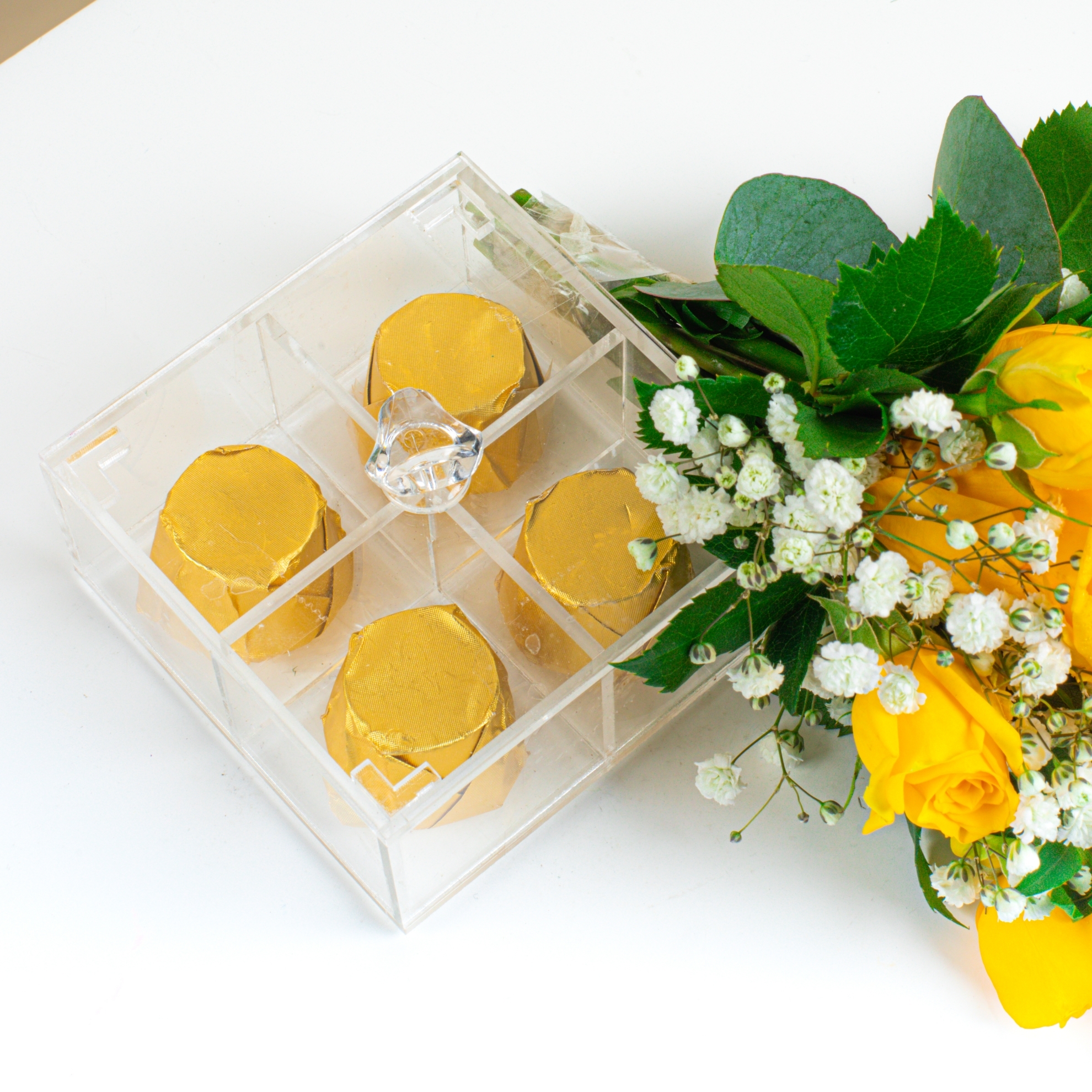 Picture of Yellow Rose| Chocolate 4Pcs