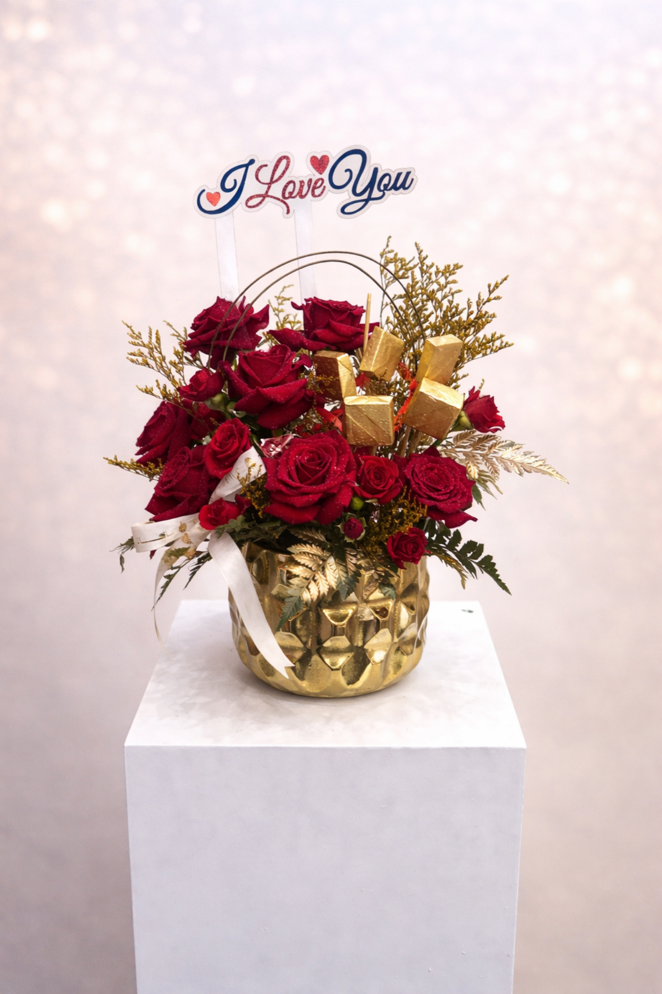 Picture of Golden Flowers Vase | Chocolate
